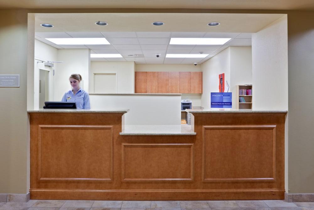 Candlewood Suites Lakewood, An Ihg Hotel Kültér fotó