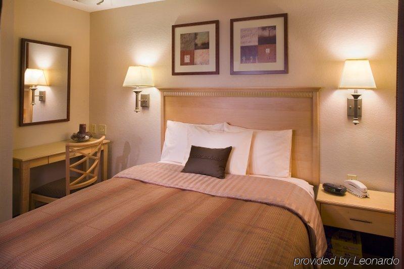 Candlewood Suites Lakewood, An Ihg Hotel Szoba fotó